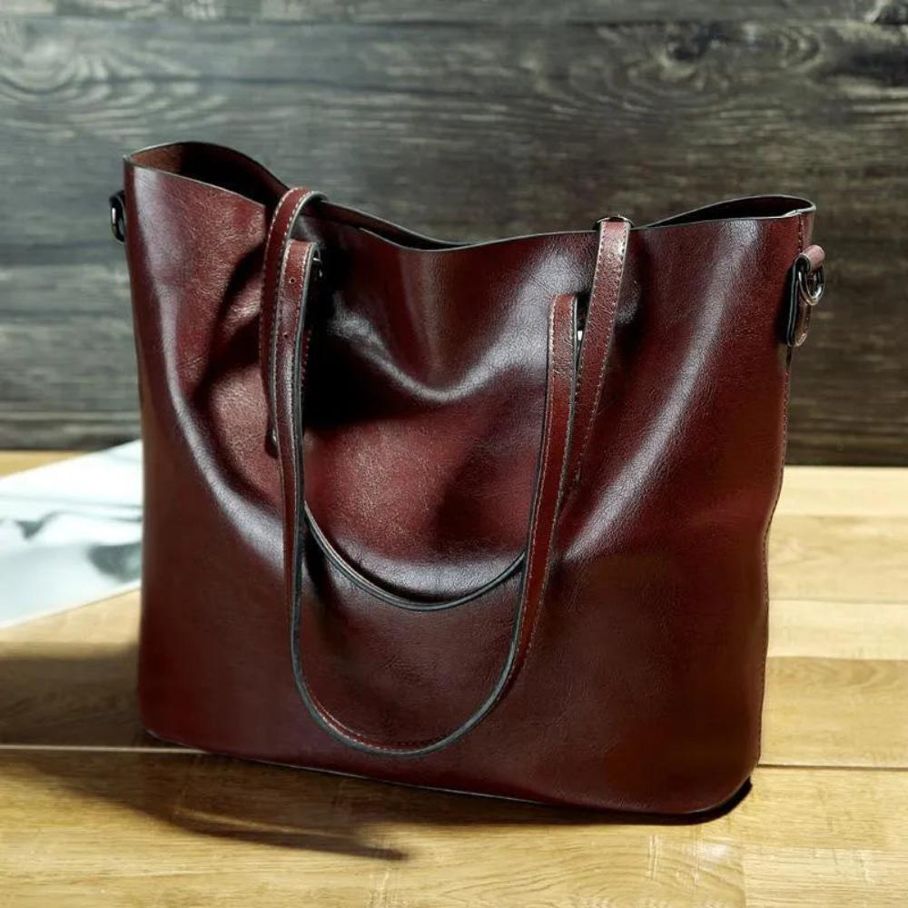 Nicole | Ulubiona torba na ramię w stylu vintage