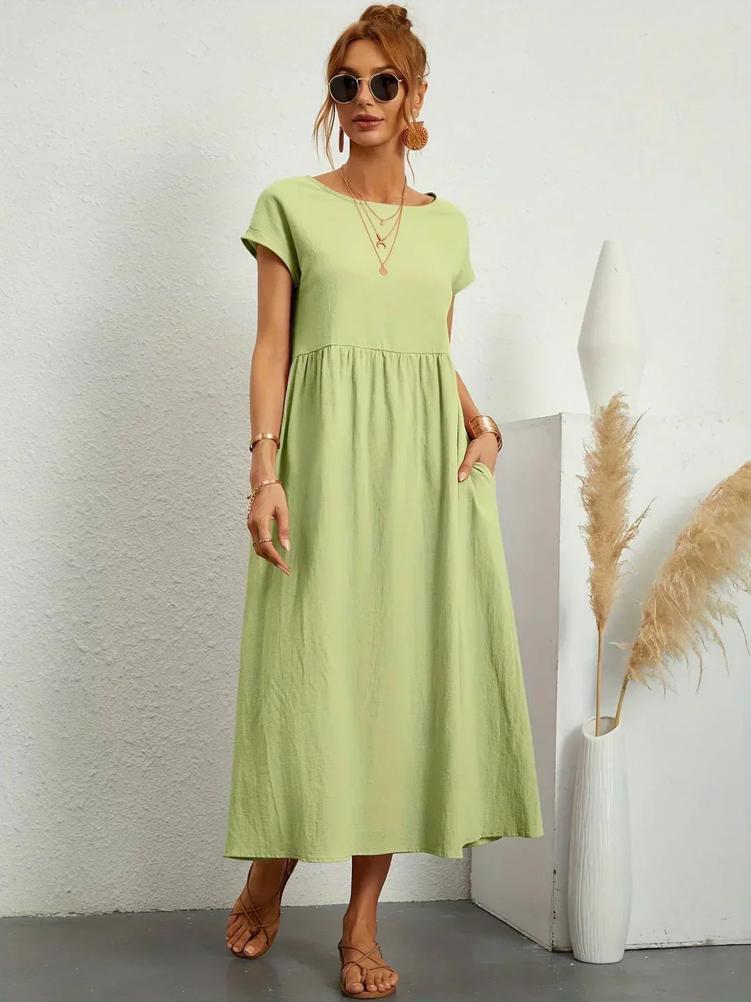 Gabrielle™ — Elegancka, midi sukienka o swobodnym kroju