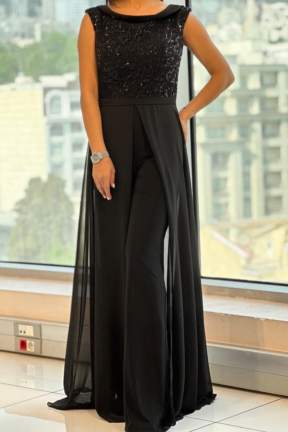 Barbara | Stylowy kombinezon bez rękawów