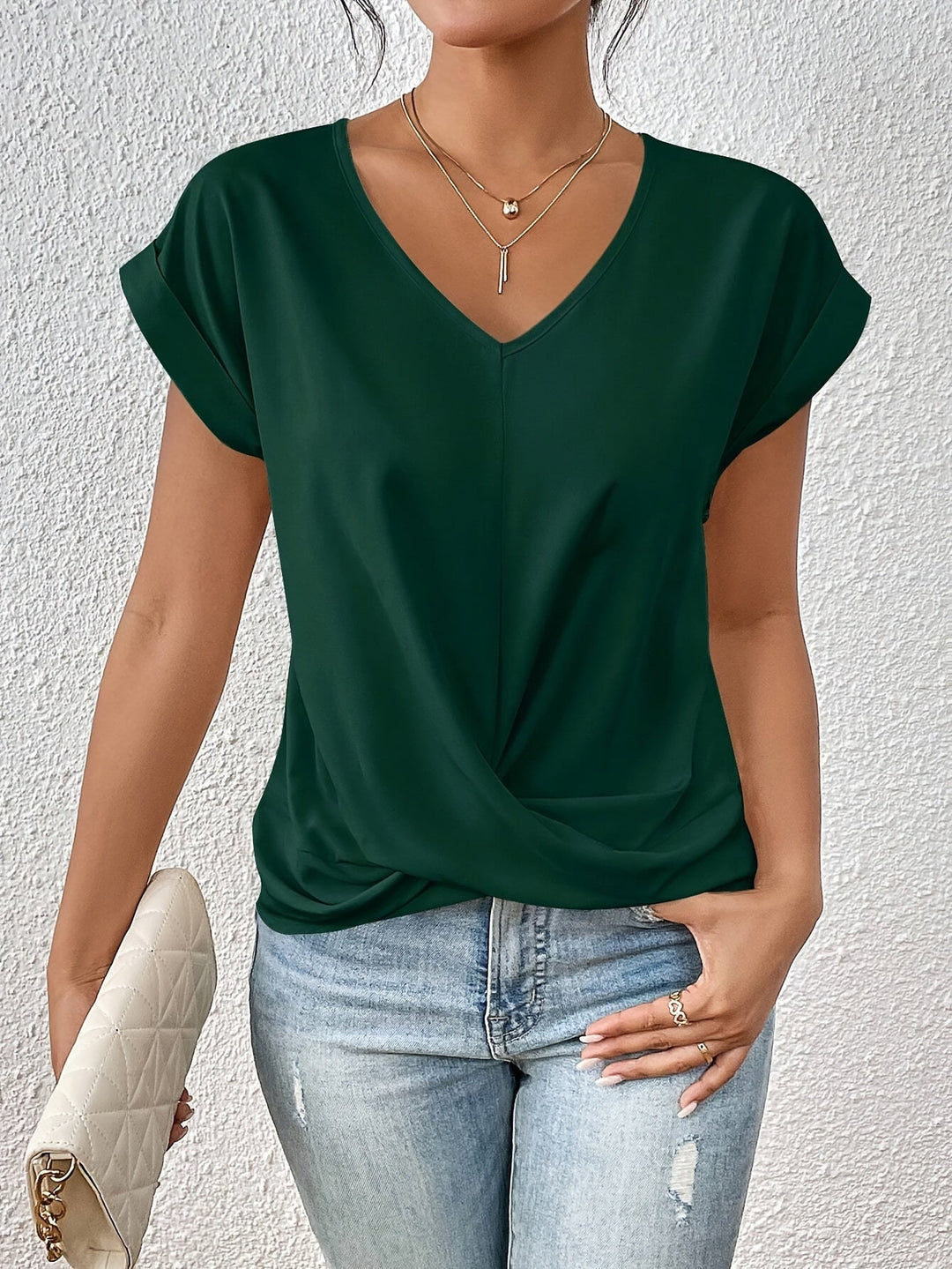 Cecylia | Casual T-shirt z dekoltem w kształcie serca